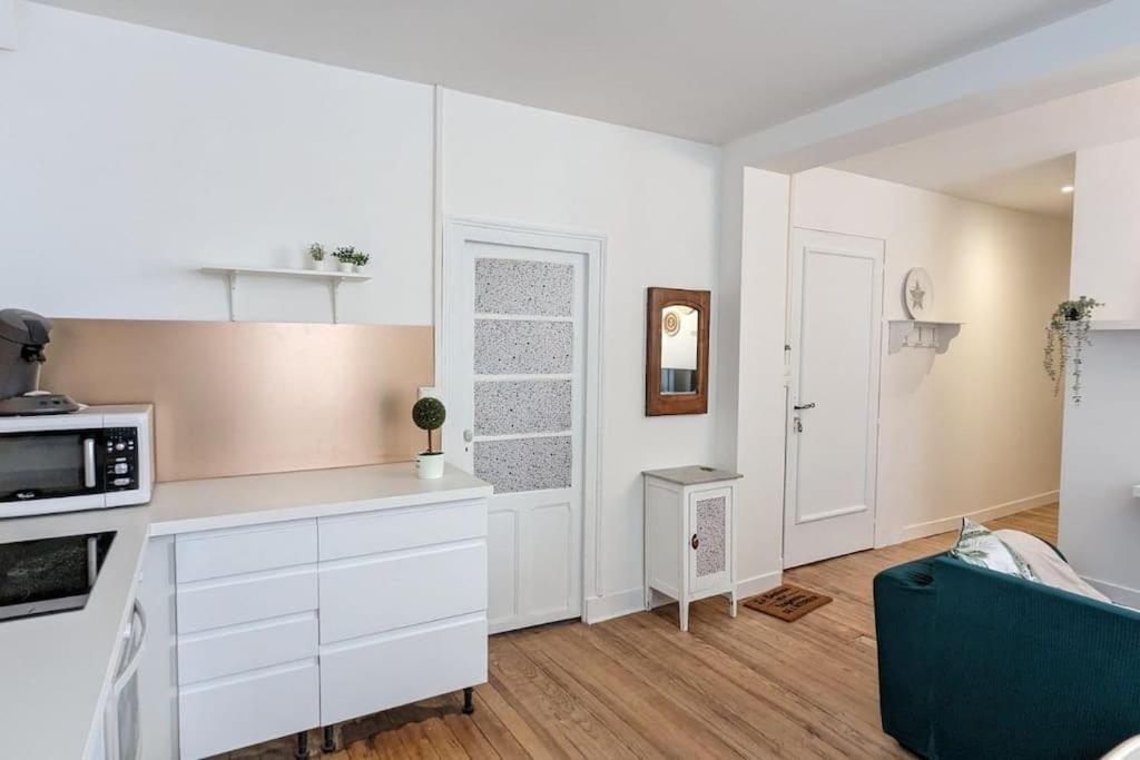 Cosy Queen -3Ch- Centre Ville & Parking Privee - Wifi Haut Debit 波城 外观 照片