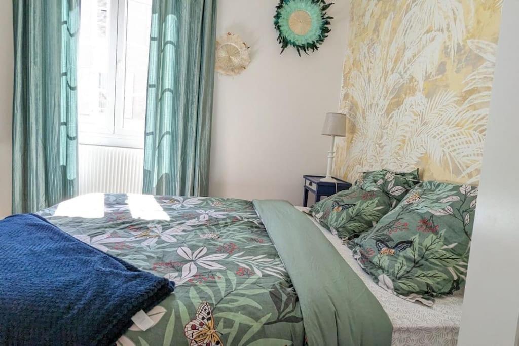 Cosy Queen -3Ch- Centre Ville & Parking Privee - Wifi Haut Debit 波城 外观 照片